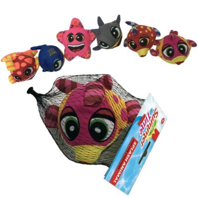 Summertime Letné zviera striekajúcej vode